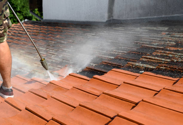 Best Commercial Pressure Washing  in Clarks Green, PA
